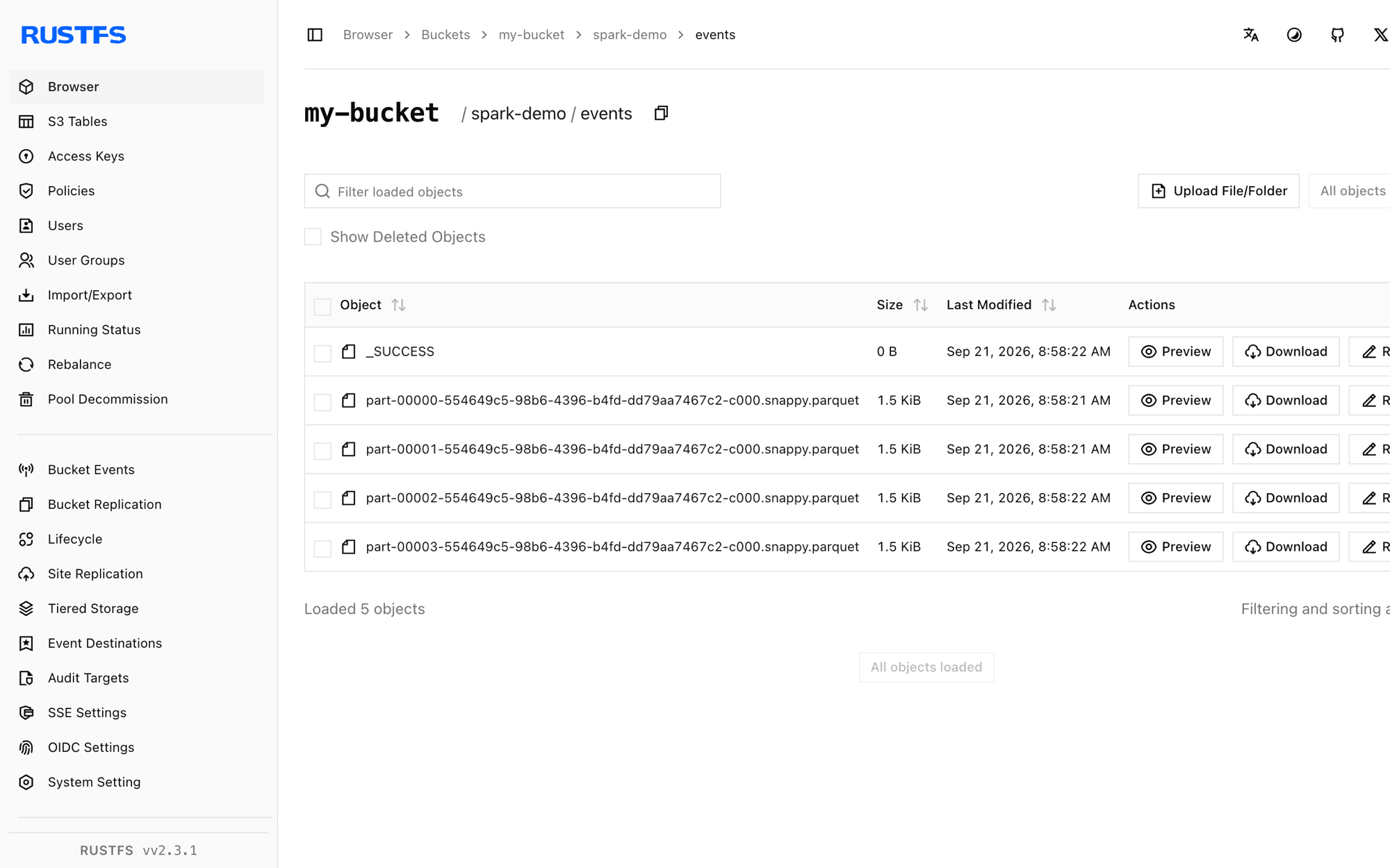 Sortie Parquet de Spark stockée dans la console RustFS